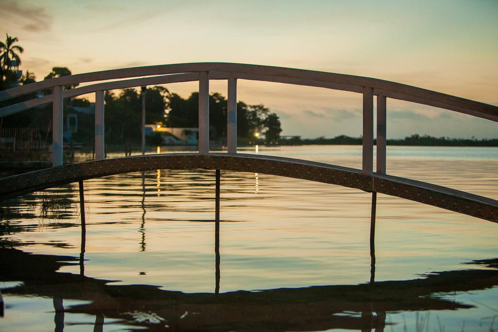 Hotel Laguna Бакалар Екстериор снимка